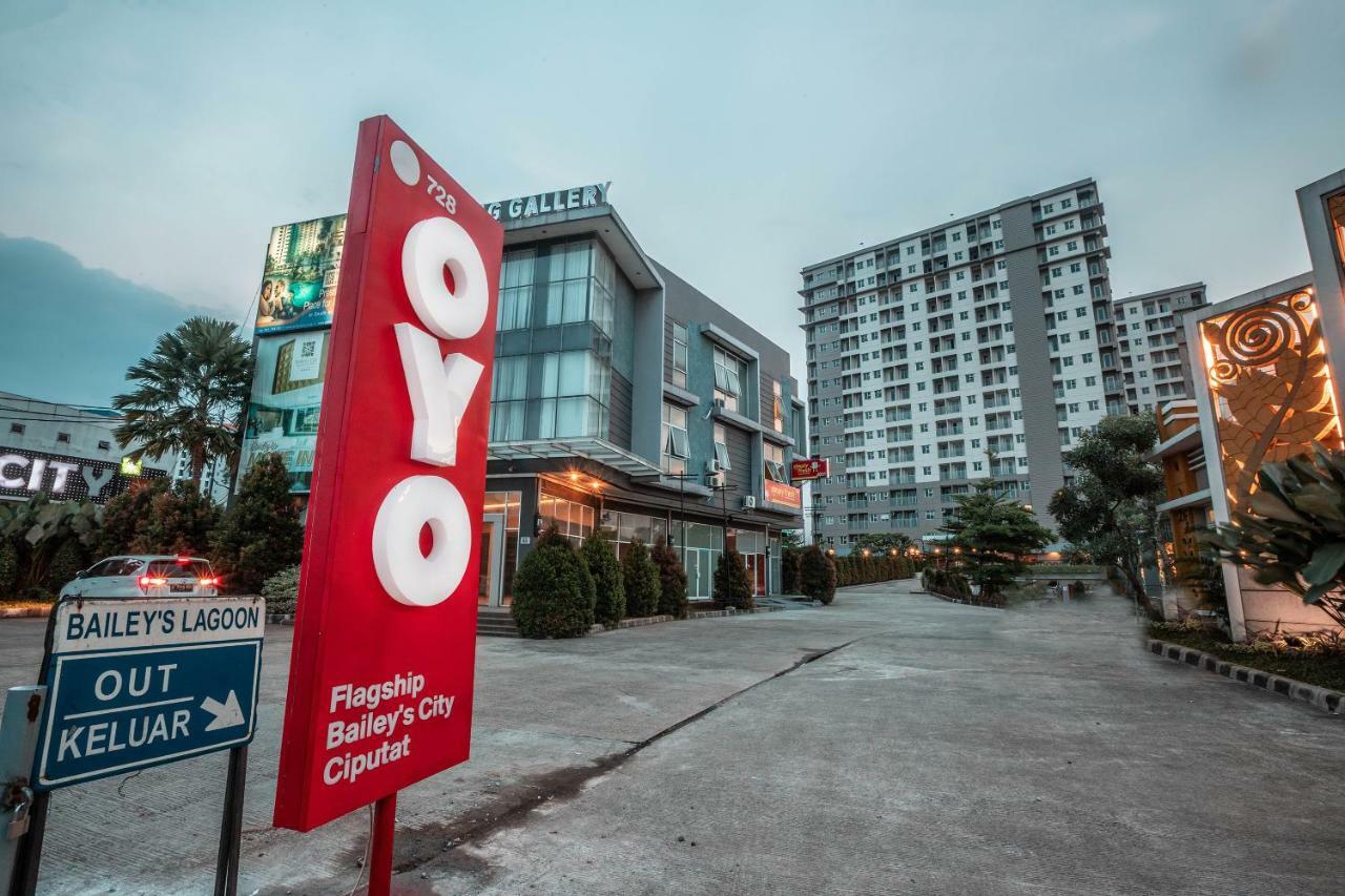 Oyo Flagship 728 Baileys Apartment Tangerang Exteriör bild